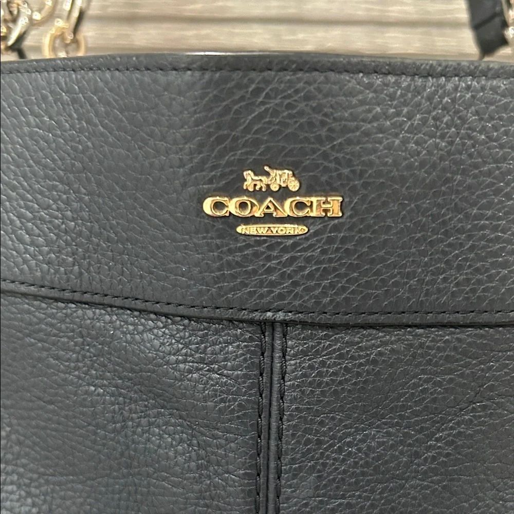 Last chance❗️Coach Lexy Navy Blue Leather Shoulder Bag.